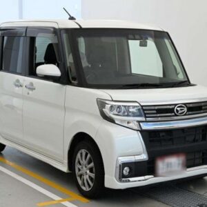 2019 Daihatsu Tanto pearl gasoline used car Japan export