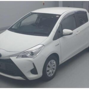 2020 Toyota Vitz pearl gasoline used car Japan export