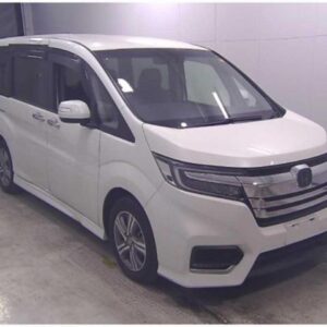2021 Honda Stepwagon Spada pearl gasoline used car Japan export