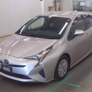 2016 Toyota Prius tea gasoline used car Japan export