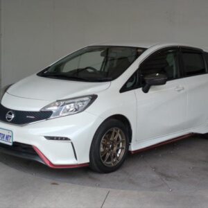 2015 Nissan Note pearl gasoline used car Japan export