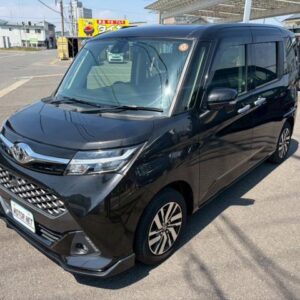 2016 Toyota Tank black gasoline used car Japan export