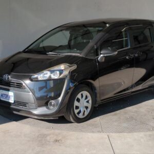 2017 Toyota Sienta black gasoline used car Japan export