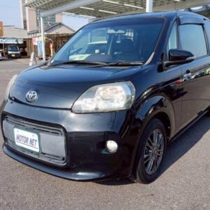 2013 Toyota Porte black gasoline used car Japan export