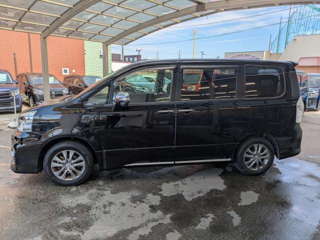 Ref:AUX-23281323 TOYOTA VOXY 2013 12 Ref:AUX-23281323 TOYOTA VOXY 2013 - Image 12