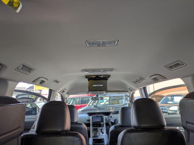 Ref:AUX-23281323 TOYOTA VOXY 2013 18 Ref:AUX-23281323 TOYOTA VOXY 2013 - Image 18
