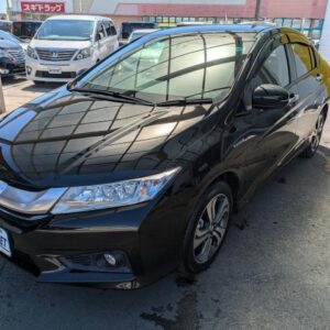 2015 Honda Grace black hybrid used car Japan export