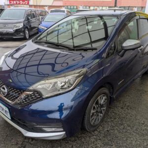 2020 Nissan Note blue hybrid used car Japan export
