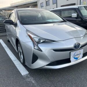 2017 Toyota Prius silver gasoline used car Japan export