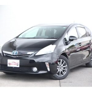 2013 Toyota Prius Alpha black hybrid used car Japan export
