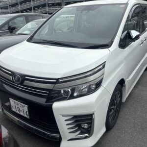 2016 Toyota Voxy pearl gasoline used car Japan export