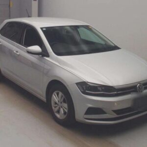 2020 Volkswagen Polo silver gasoline used car Japan export