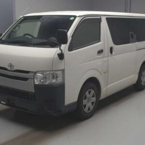 2015 Toyota Hiace Van white diesel used car Japan export