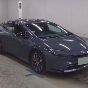 2024 Toyota Prius gray gasoline used car Japan export