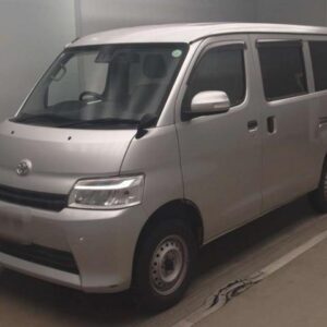 2020 Toyota Townace Van silver gasoline used car Japan export