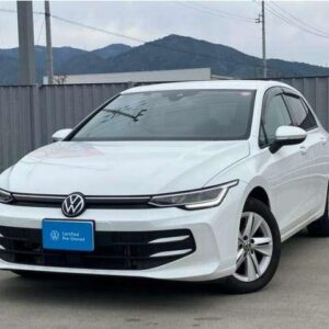 2025 Volkswagen Golf white hybrid used car Japan export