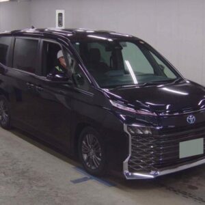 2024 Toyota Voxy black gasoline used car Japan export