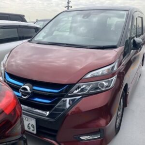 2019 Nissan Serena red gasoline used car Japan export