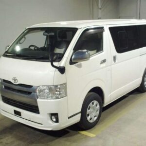 2016 Toyota Hiace Van pearl diesel used car Japan export