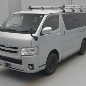 2017 Toyota Hiace Van silver diesel used car Japan export