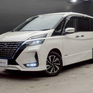 2021 Nissan Serena pearl hybrid used car Japan export