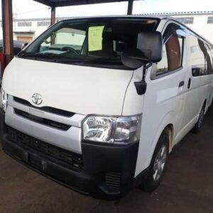 2019 Toyota Hiace Van white diesel used car Japan export