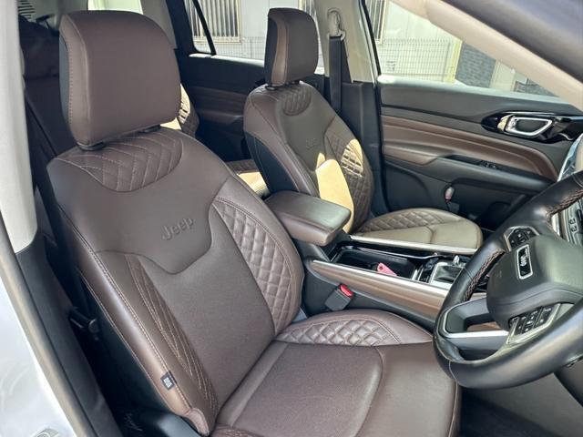 Ref:AUX-23287151 CHRYSLER JEEP JEEP COMMANDER 2023 4 Ref:AUX-23287151 CHRYSLER JEEP JEEP COMMANDER 2023 - Image 4