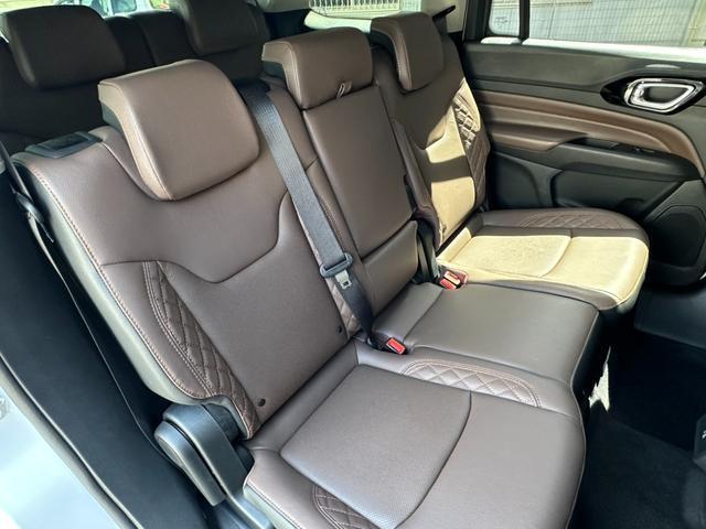 Ref:AUX-23287151 CHRYSLER JEEP JEEP COMMANDER 2023 5 Ref:AUX-23287151 CHRYSLER JEEP JEEP COMMANDER 2023 - Image 5