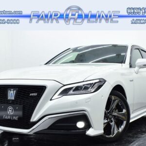 2019 Toyota Crown Hybrid pearl hybrid used car Japan export