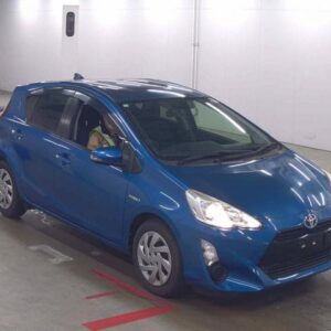2015 Toyota Aqua blue gasoline used car Japan export