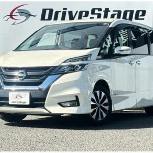 2017 Nissan Serena pearl hybrid used car Japan export
