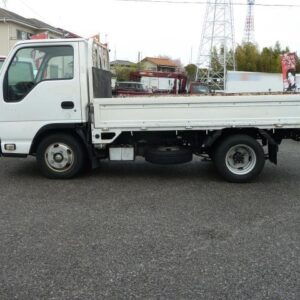 2017 Isuzu Elf Truck white diesel used car Japan export