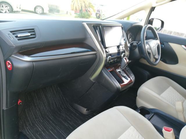 Ref:AUX-23305927 TOYOTA VELLFIRE 2015 12 Ref:AUX-23305927 TOYOTA VELLFIRE 2015 - Image 12