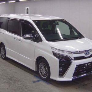 2021 Toyota Voxy pearl gasoline used car Japan export