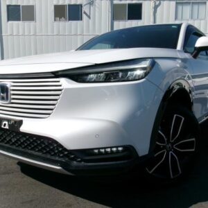 2021 Honda Vezel pearl hybrid used car Japan export