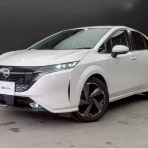 2024 Nissan Aura pearl gasoline used car Japan export