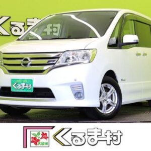 2013 Nissan Serena pearl hybrid used car Japan export