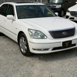 2004 Toyota Celsior white gasoline used car Japan export