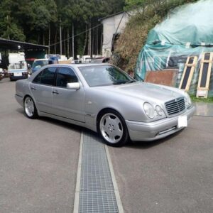 1998 Amg E-Class silver gasoline used car Japan export