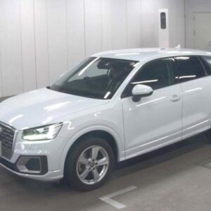 2018 Audi Q2 white gasoline used car Japan export