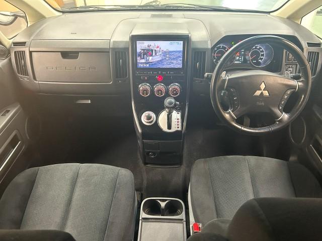 Ref:AUX-23325731 MITSUBISHI DELICA D:5 2015 9 Ref:AUX-23325731 MITSUBISHI DELICA D:5 2015 - Image 9