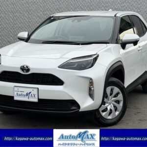 2024 Toyota Yaris Cross pearl gasoline used car Japan export