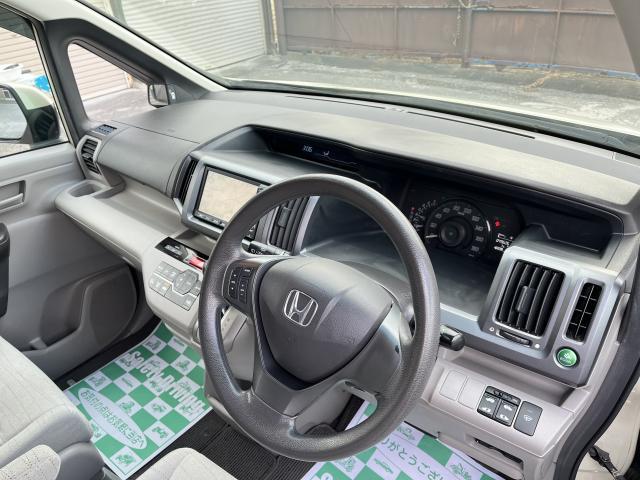 Ref:AUX-23334223 HONDA STEPWAGON 2010 18 Ref:AUX-23334223 HONDA STEPWAGON 2010 - Image 18