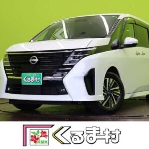 2024 Nissan Serena pearl gasoline used car Japan export