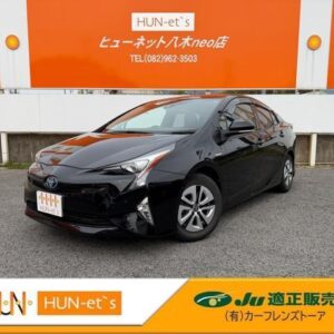 2018 Toyota Prius black hybrid used car Japan export