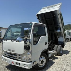 2016 Isuzu Elf Truck white diesel used car Japan export
