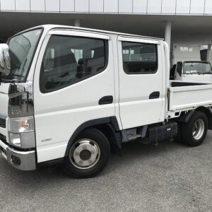 2017 Mitsubishi Fuso Canter white diesel used car Japan export
