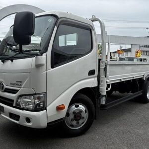 2018 Toyota Toyoace white diesel used car Japan export