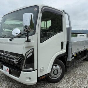 2025 Isuzu Elf Truck white diesel used car Japan export
