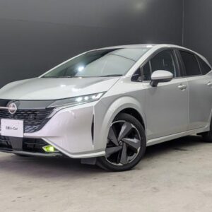2023 Nissan Aura silver gasoline used car Japan export